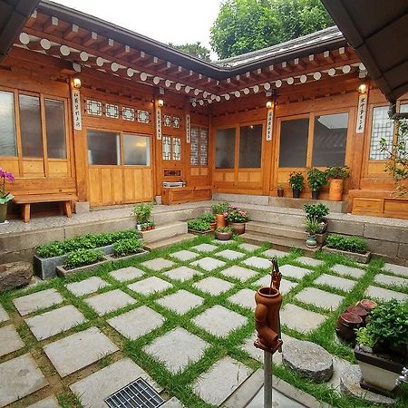 Sohyundang Guesthouse Сеул Экстерьер фото