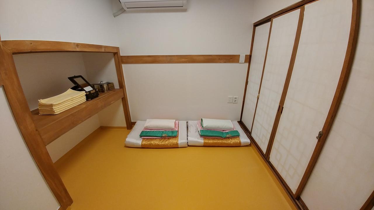 Sohyundang Guesthouse Сеул Экстерьер фото